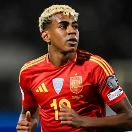 Lamine Yamal pourrait manquer le début de la Coupe du monde 2026 avec l’Espagne.