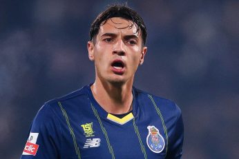 Jakub Kiwior poursuit son aventure avec le FC Porto après son départ définitif d’Arsenal.