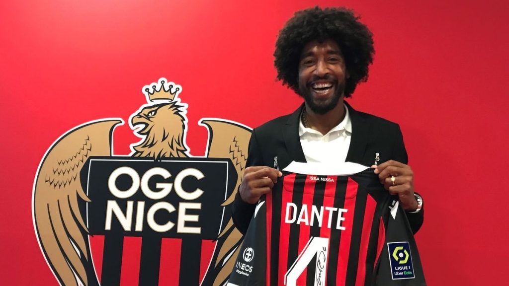 Dante revient au Bayern Munich comme entraîneur