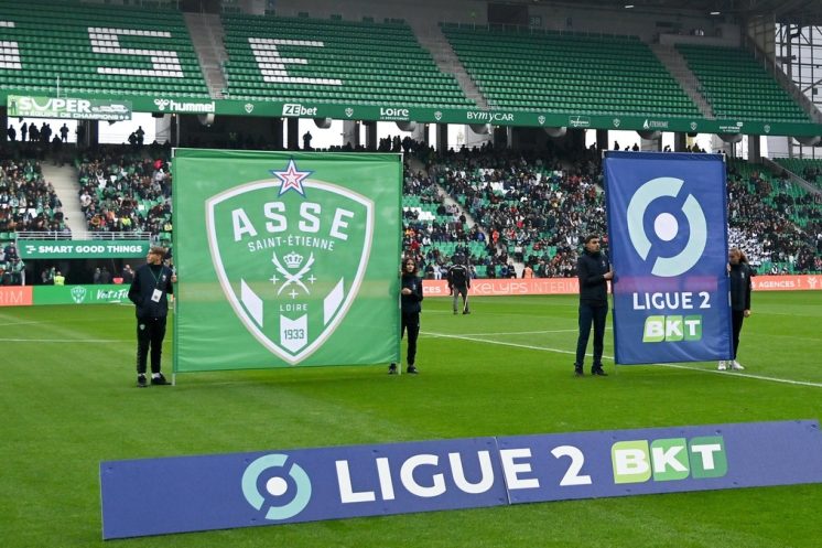 Saint-Étienne manquera encore la montée et disputera une nouvelle saison en Ligue 2.
