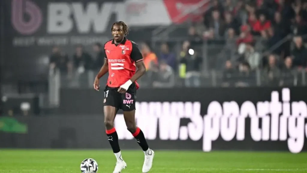 Jérémy Jacquet fait ses adieux à Rennes avant Liverpool