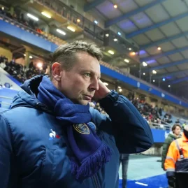 Stéphane Dumont a été élu meilleur entraîneur de Ligue 2 après avoir mené Troyes en Ligue 1.