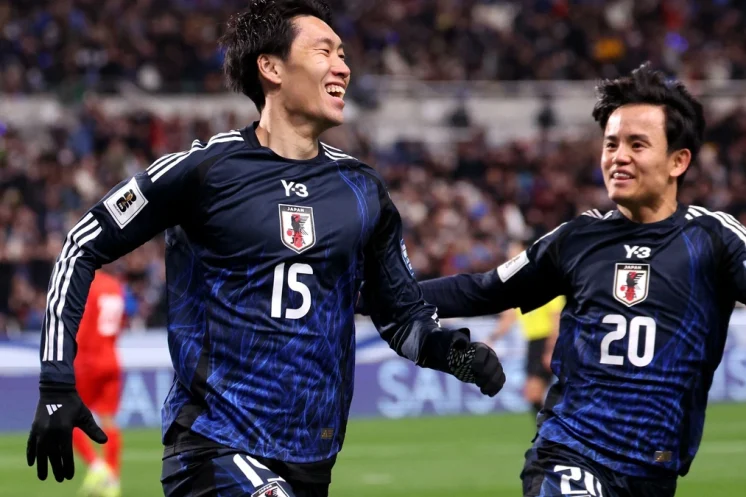 Le Japon a dévoilé sa liste pour la Coupe du monde 2026, sans Mitoma ni Minamino.