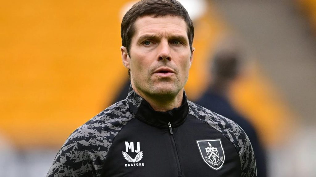 Michael Jackson prend les commandes de Burnley jusqu’à la fin de saison