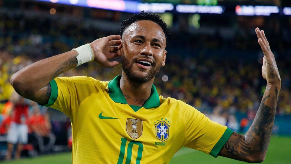 Neymar garde une chance avec le Brésil