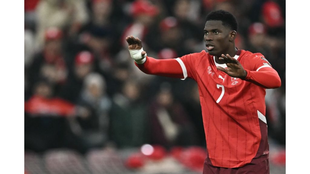 Breel Embolo bloqué avant le départ de la Suisse au Mondial