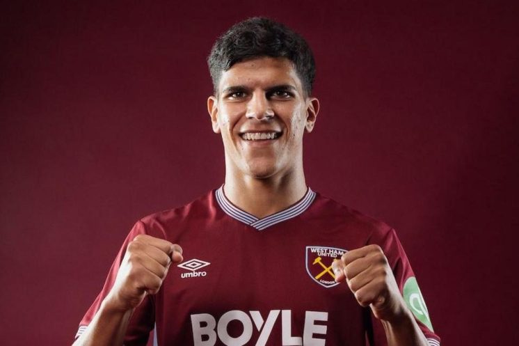 Mateus Fernandez privilégierait Tottenham malgré l’intérêt du Real Madrid.