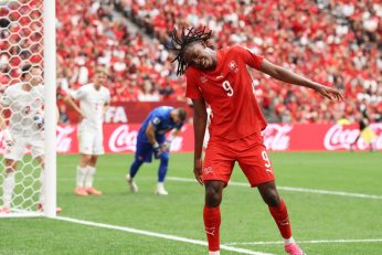 Johan Manzambi rejoint Thomas Müller et Kylian Mbappé parmi les jeunes buteurs historiques du Mondial.