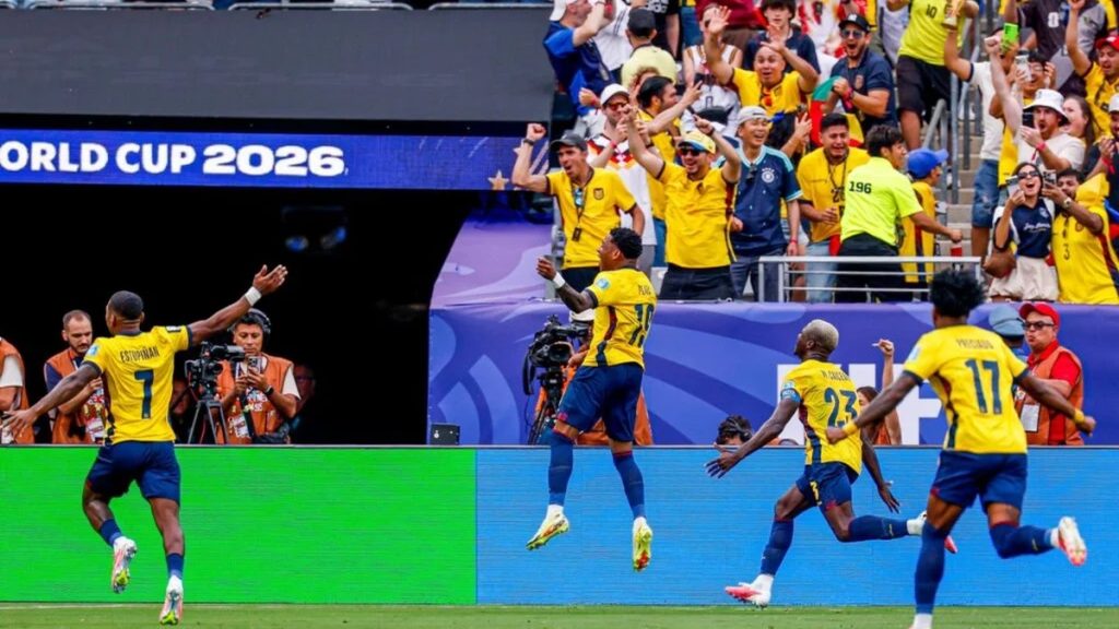 Équateur : Daniel Noboa décrète un jour férié après la qualification au Mondial 2026