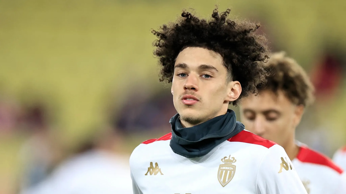 Maghnes Akliouche aurait donné son accord au Paris Saint-Germain.