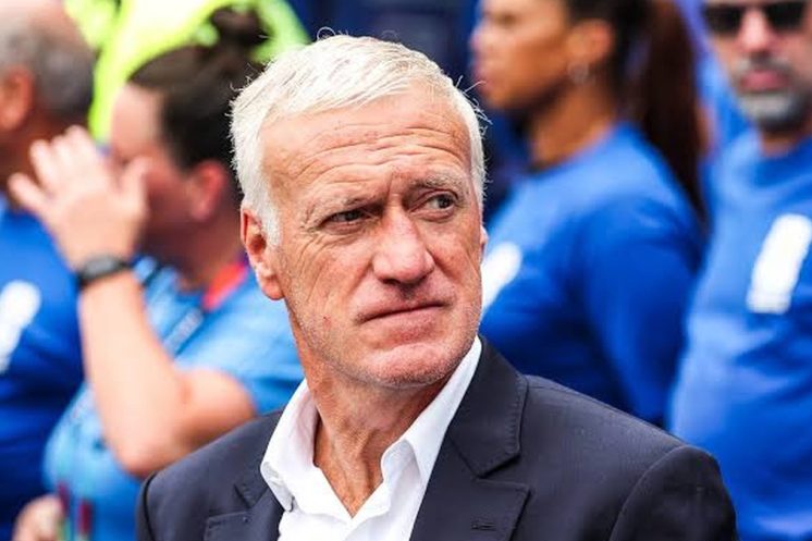 Didier Deschamps devient le sélectionneur le plus victorieux de l’histoire de la Coupe du monde.