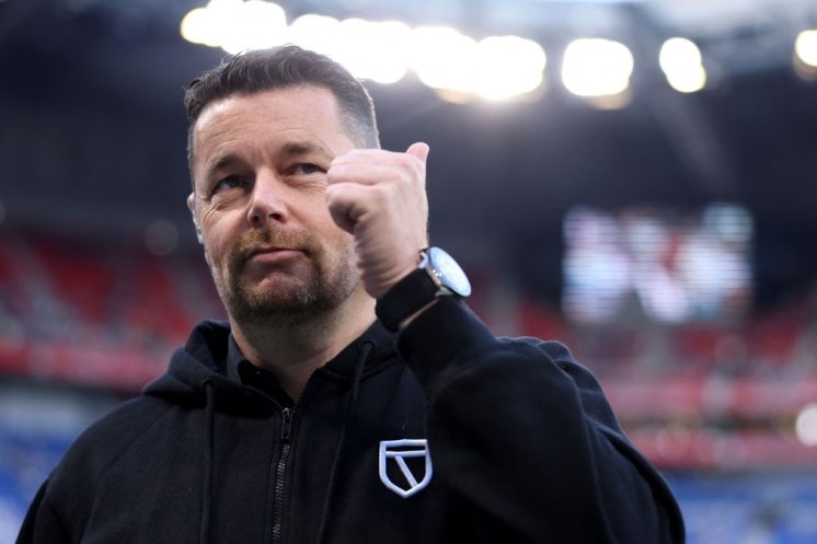 Pierre Sage rejoint Crystal Palace pour ouvrir un nouveau chapitre en Premier League.