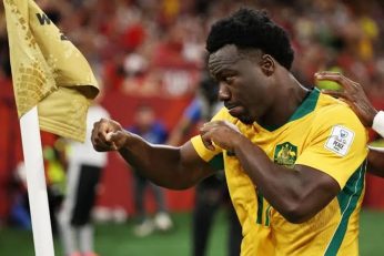 Nestory Irankunda est devenu le plus jeune buteur australien de l’histoire en Coupe du monde.