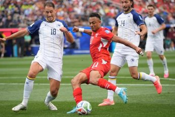 Suisse-Bosnie a offert une fin de match historique avec cinq buts après la 70e minute.