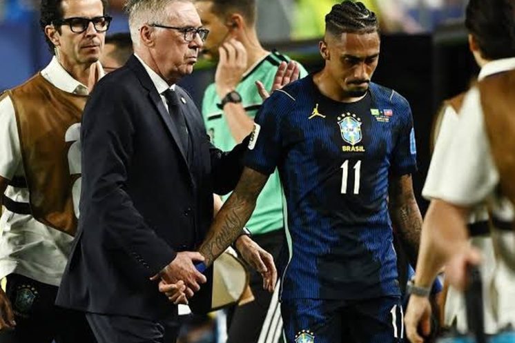 Raphinha pourrait manquer la suite de la Coupe du monde avec le Brésil.