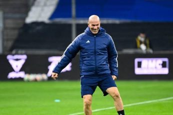 Zinédine Zidane promet une méthode personnelle chez les Bleus, fondée sur le jeu, la recherche du but et l’adaptation aux qualités de ses joueurs.