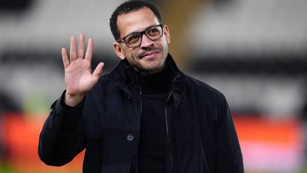 Liam Rosenior nommé nouvel entraîneur du Paris FC