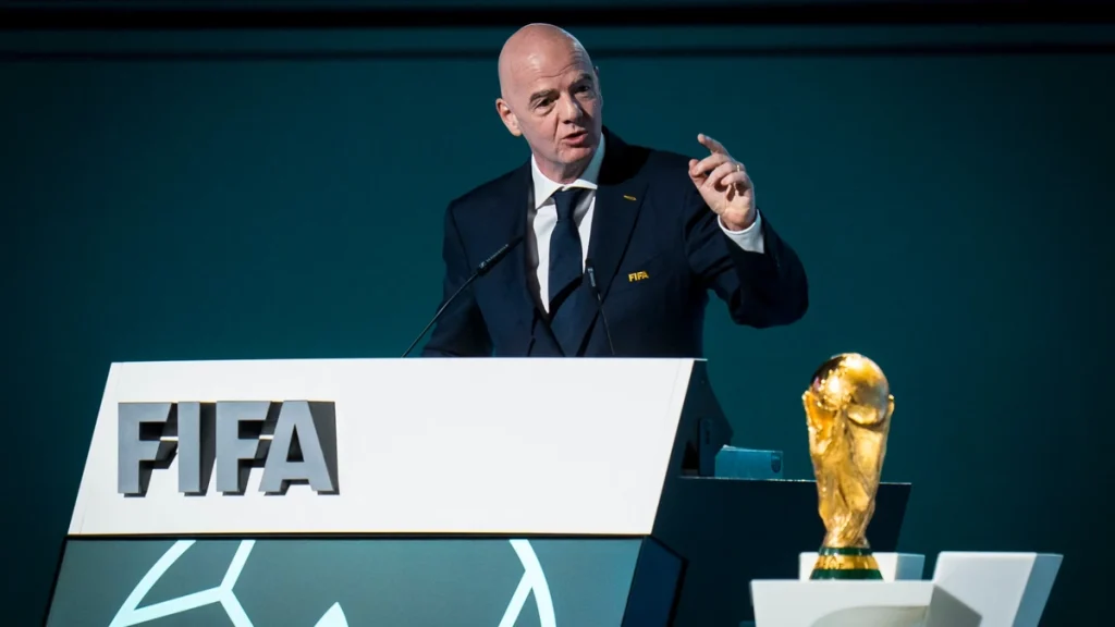 Mondial 2030 : la FIFA va étudier un passage à 64 équipes