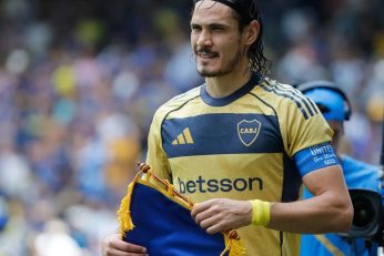 Edinson Cavani quitte officiellement Boca Juniors, sans annoncer sa retraite.