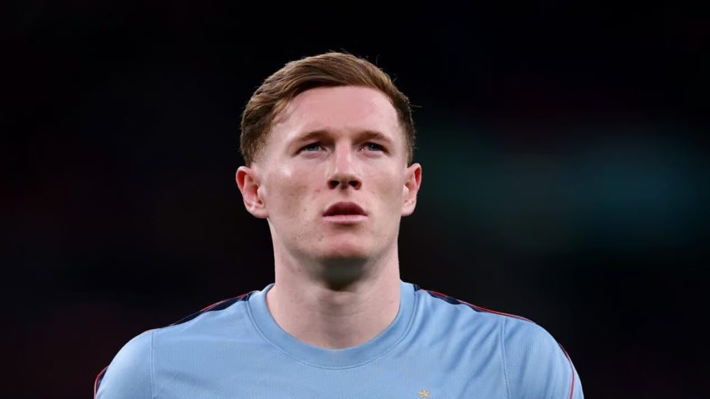 Elliot Anderson signe à Manchester City pour un montant XXL