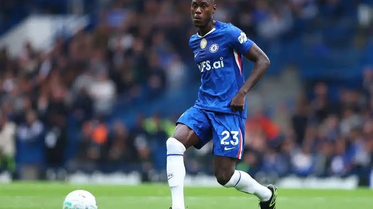 Trevoh Chalobah est favorable à un transfert de Chelsea vers Côme durant ce mercato.