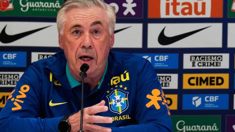 Carlo Ancelotti ferme la porte à l’Italie et choisit de rester au Brésil
