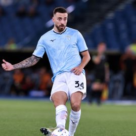 Mario Gila rejoint l’AC Milan en provenance de la Lazio.