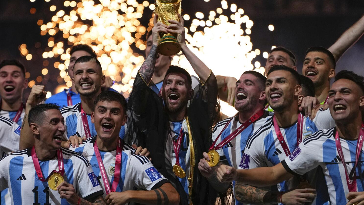 L’Argentine atteint la septième finale de Coupe du monde de son histoire après avoir éliminé l’Angleterre.