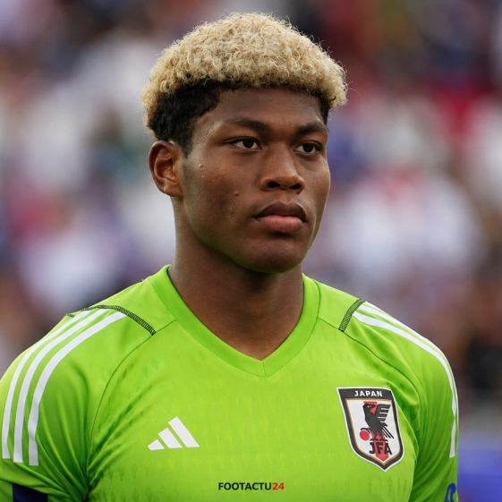 Zion Suzuki ne devrait finalement pas rejoindre le PSG après le retrait du club parisien des négociations.