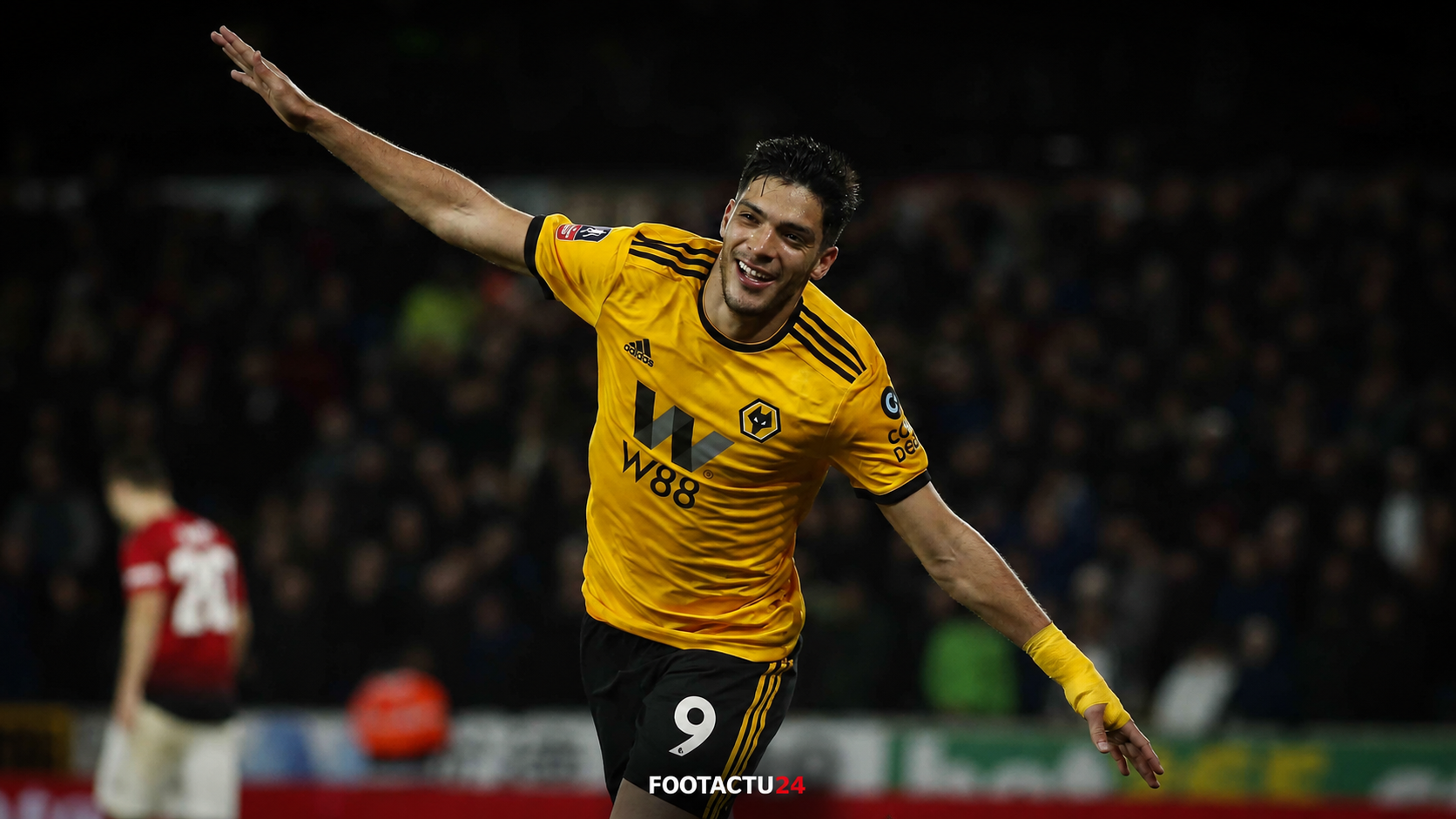 Raúl Jiménez célèbre son premier but depuis son retour à Wolverhampton