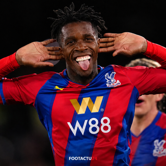Wilfried Zaha s’entraîne de nouveau dans les installations de Crystal Palace