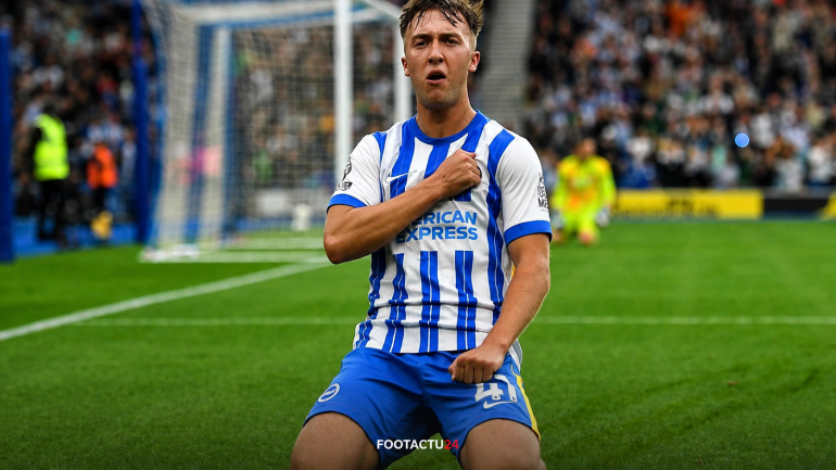 Arsenal se positionne sur Jack Hinshelwood, Brighton fixe le prix