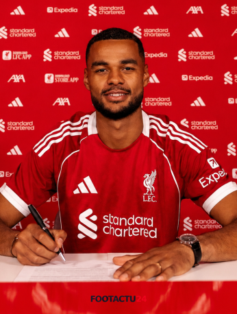 Cody Gakpo aurait donné sa préférence à Tottenham, qui doit maintenant convaincre Liverpool.