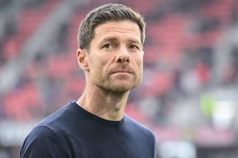 Xabi Alonso a confirmé que Chelsea souhaitait réintégrer Mykhailo Mudryk après la résolution de sa procédure antidopage.