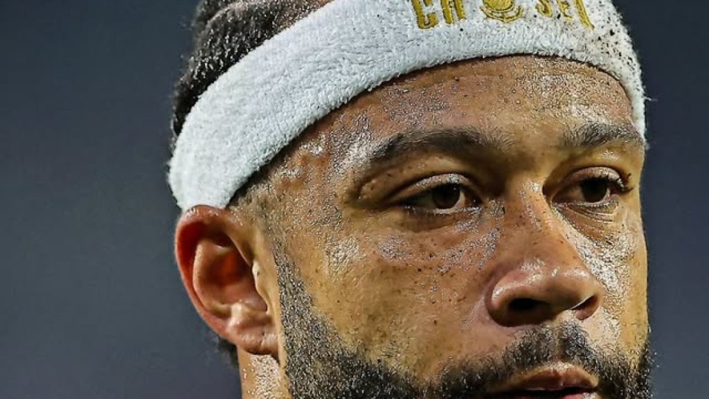 Memphis Depay déclare la guerre aux Corinthians après une promesse de contrat rompue