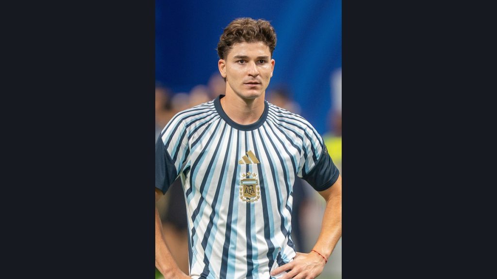 Atlético Madrid prévient le Barça : Julián Álvarez n’est pas à vendre