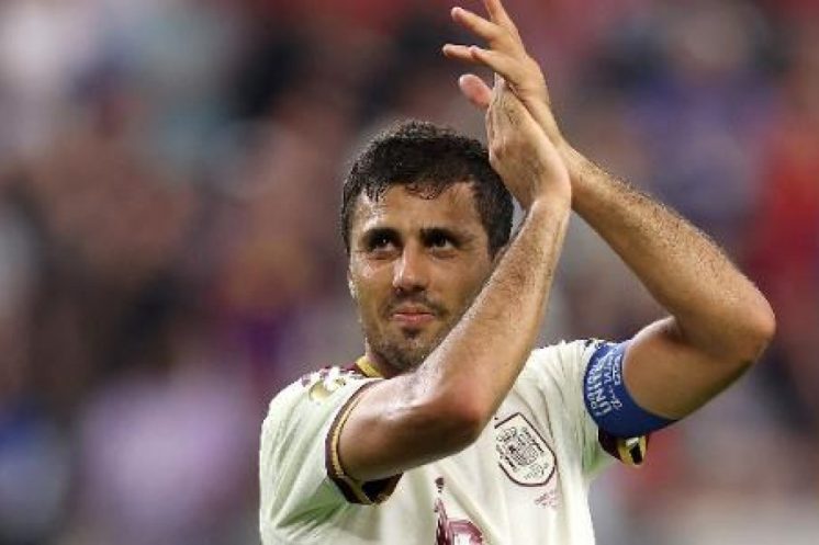 Le FC Barcelone aurait augmenté son offre pour Rodri à environ 60 à 65 millions d’euros.