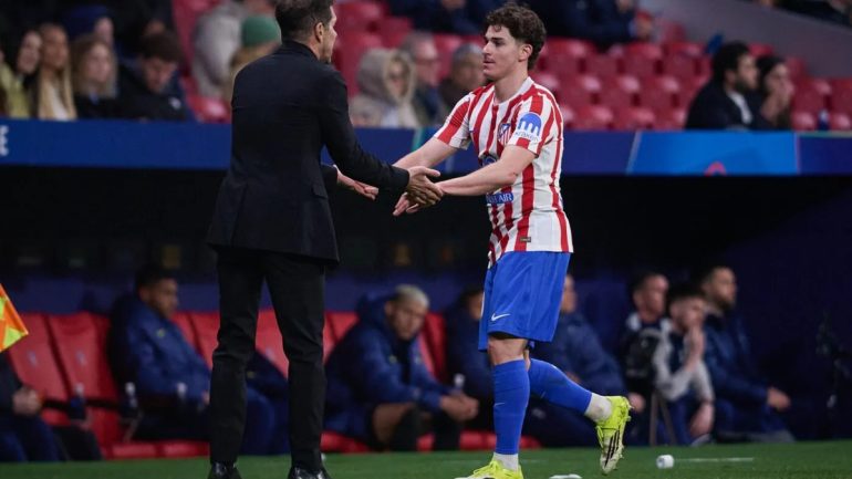 Julián Álvarez veut toujours partir, mais l’Atlético refuse de céder