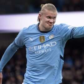 Erling Haaland figure parmi les pistes envisagées à long terme par le Bayern Munich pour préparer l’après-Harry Kane.