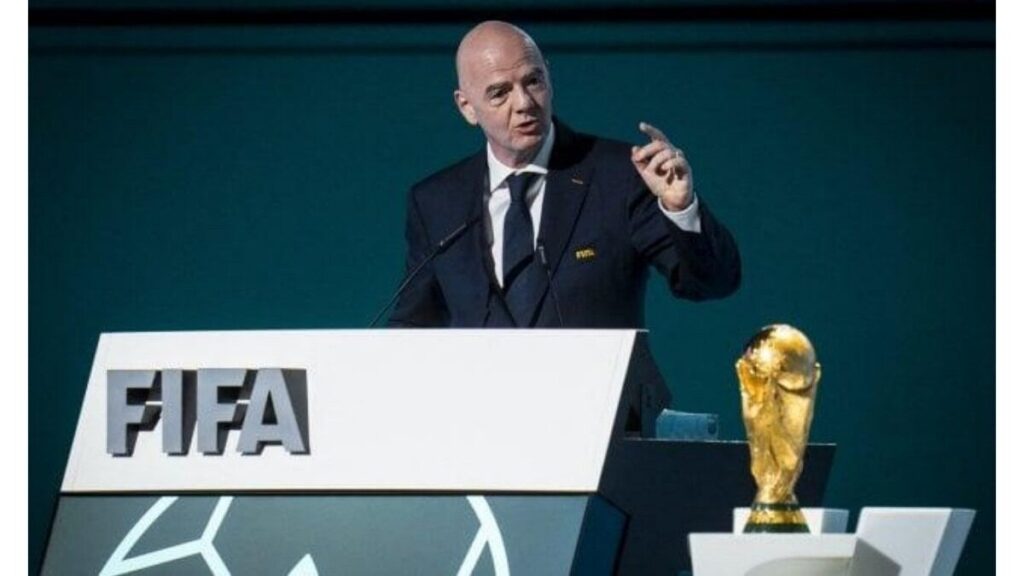 FIFA : Infantino demande l’étude d’un projet de redistribution de 2,1 milliards