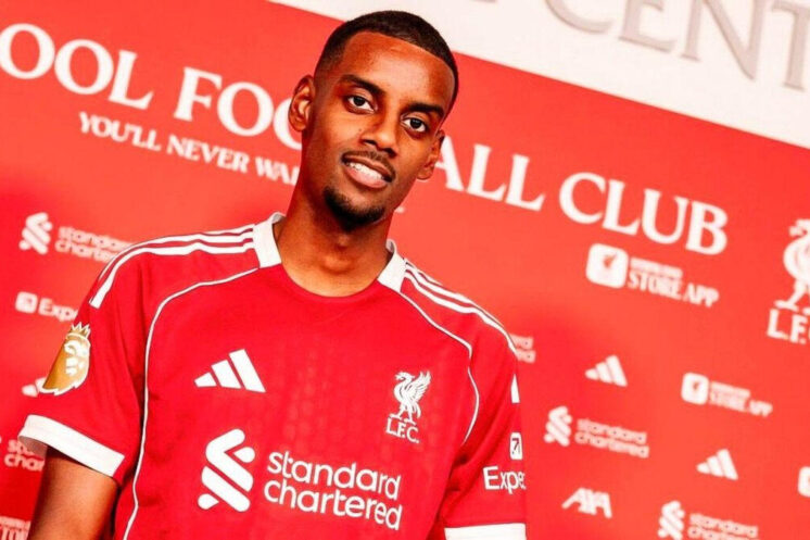 Alexander Isak sous le maillot de Liverpool. Le Suédois a inscrit l’unique but de la victoire à Bournemouth.