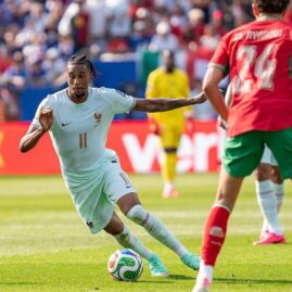 Michael Olise sous le maillot de la France