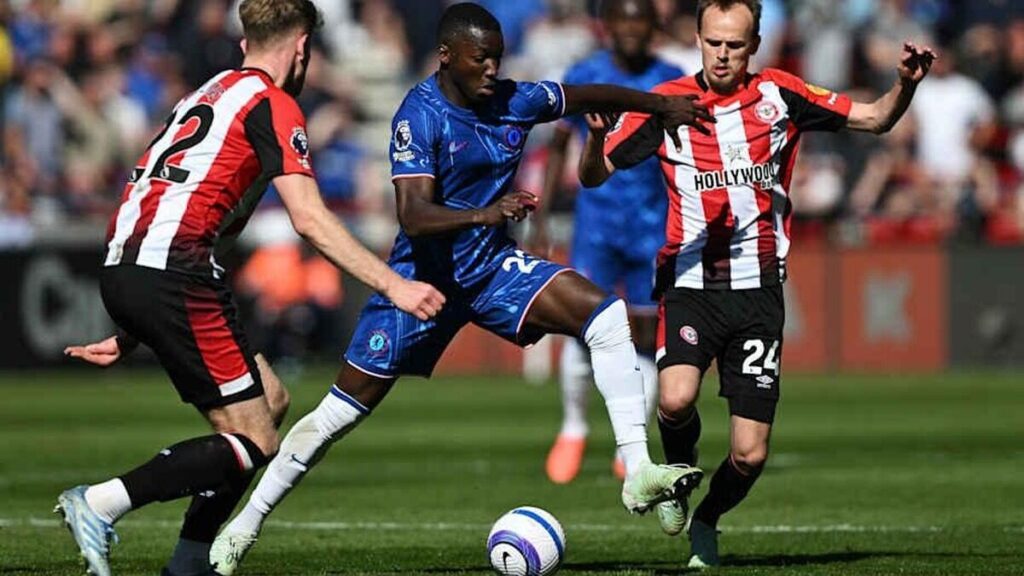 Jamie Gittens quitte les Espoirs et retourne à Chelsea blessé