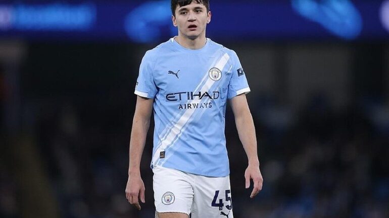 Khusanov attire Chelsea et plusieurs clubs anglais