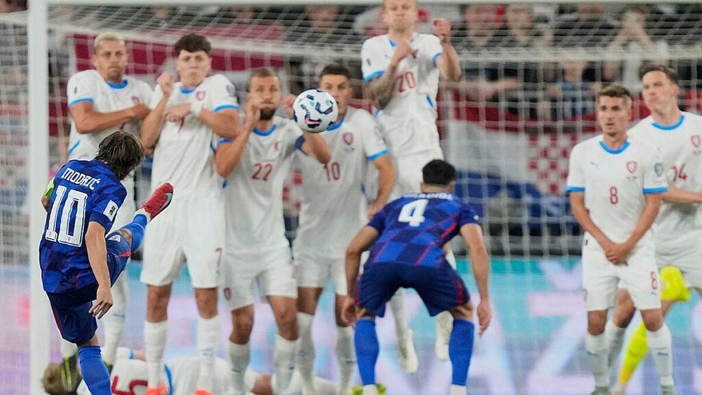 Croatie 2-1 Tchéquie : Modrić marque encore avec sa sélection