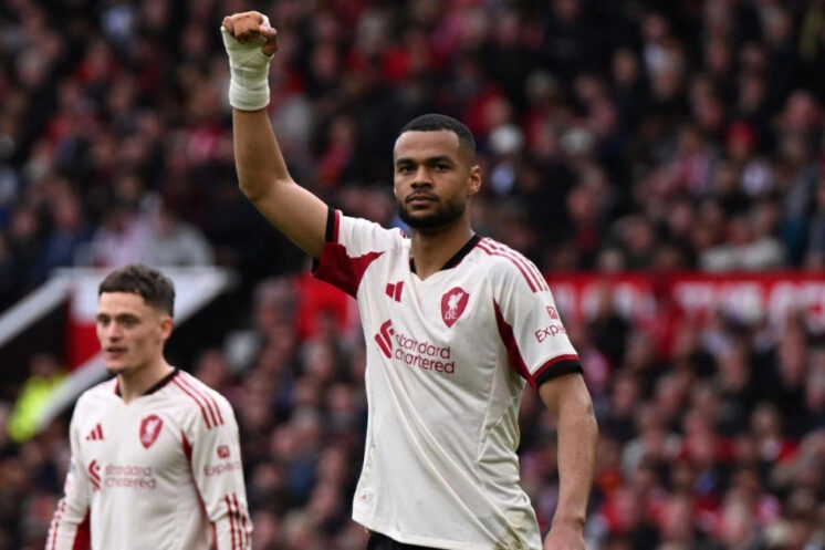 Deux passes décisives : Liverpool a-t-il eu raison de garder Gakpo ?