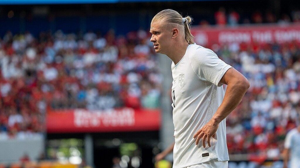 Haaland dépasse Ronaldo et Ibrahimovic avec 64 buts en sélection