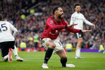 Matheus Cunha célèbre sous le maillot de Manchester United. Le Brésilien a arraché l’égalisation à Fulham à la 89e minute.