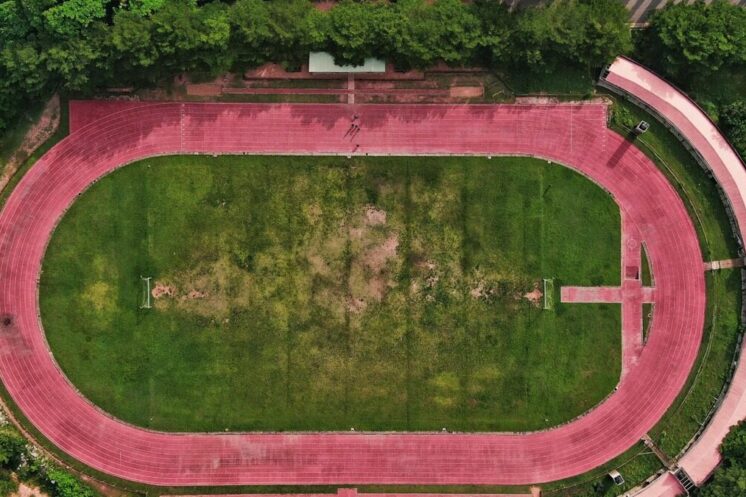 Pourquoi tous les terrains de football n’ont-ils pas les mêmes dimensions ?