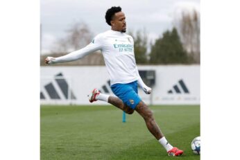 Éder Militão à l'entraînement avec le Real Madrid